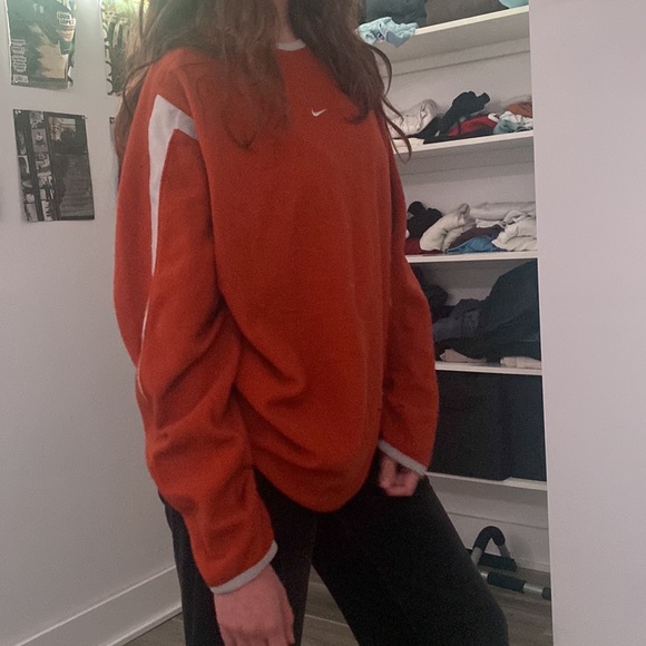 Nike orange sweater - Picture 4 of 5